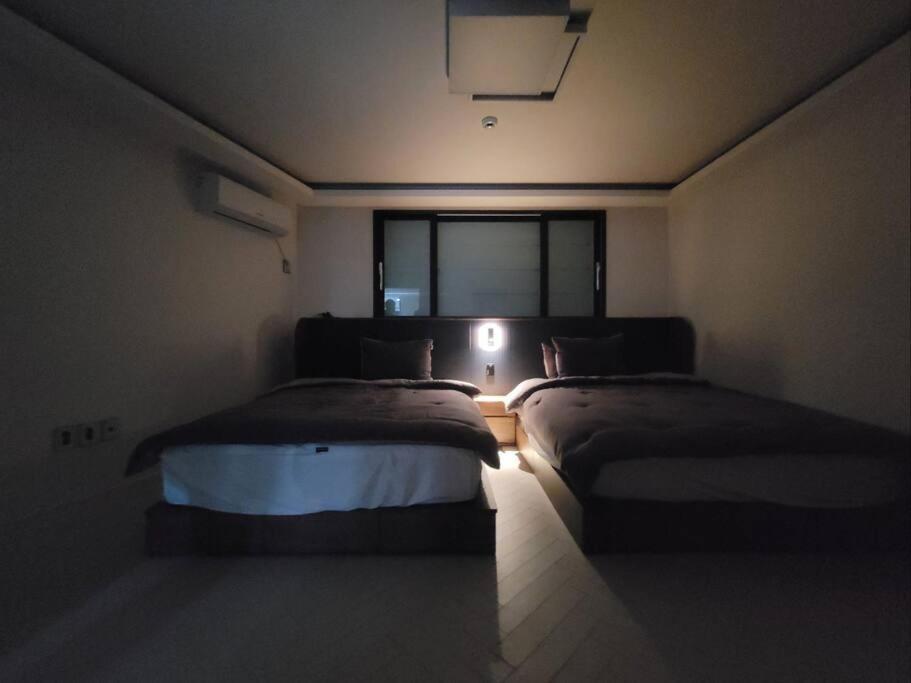 House Of Gallery In Anjirang Hotell Daegu Exteriör bild